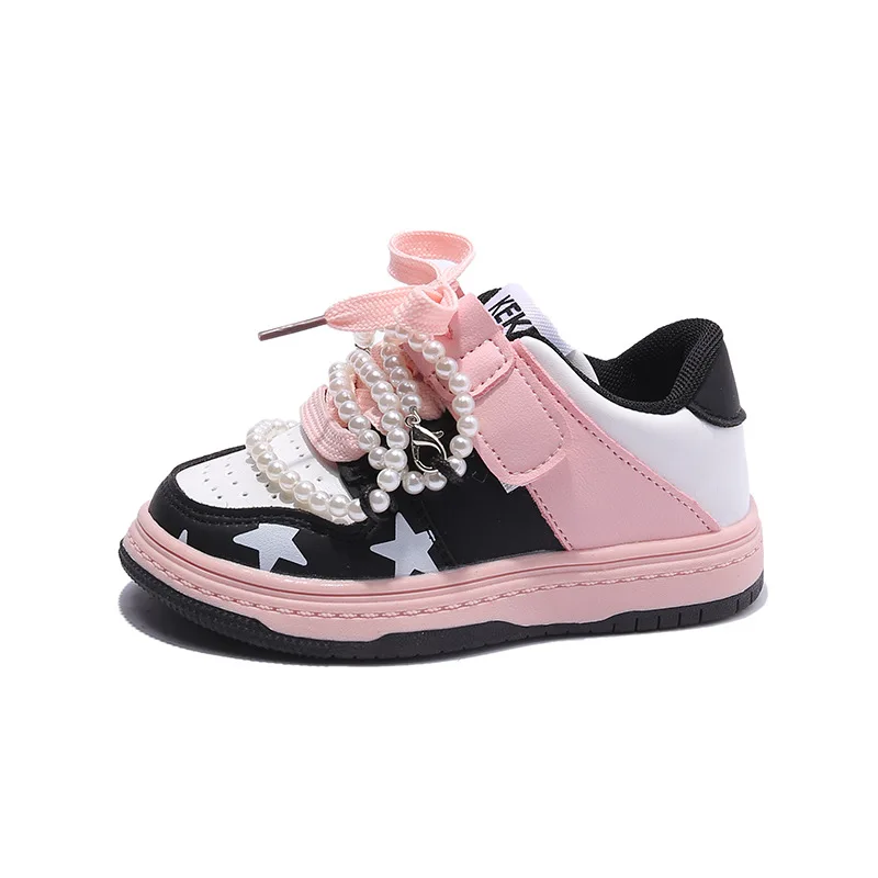 Весенние новые кроссовки для девочек с жемчугом, милая повседневная обувь для мальчиков 26-36